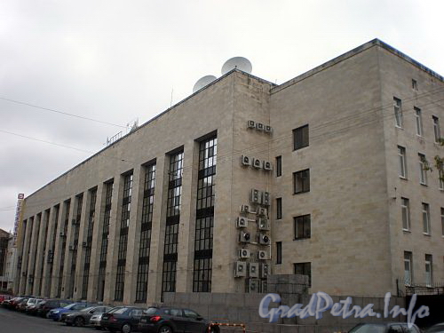 Ул. Чапыгина, д. 6. Здание телецентра. Общий вид здания. Фото октябрь 2009 г.