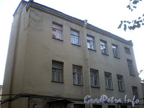 Ул. Чехова, д. 14. Фрагмент фасада здания. Фото октябрь 2009 г.