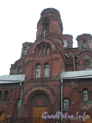 Боровая ул., д. 52, корп.1. Покровская церковь. Фрагмент фасада. Фото 2008 г.