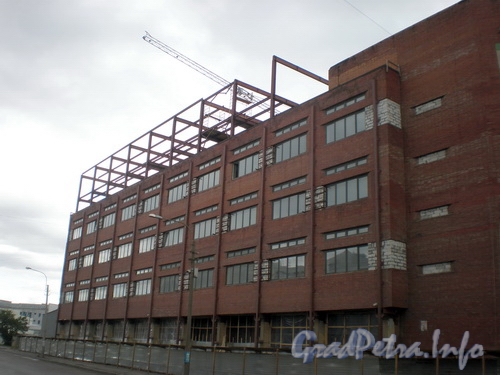 Ул. Маршала Говорова, д. 49, общий вид здания до реконструкции. Фото 2008 г.
