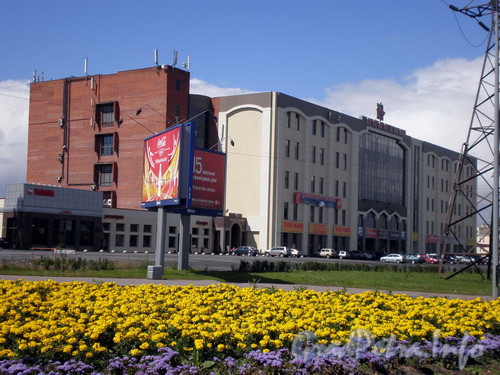 Ново-Рыбинская ул., д. 19-21, вид здания от Лиговского проспекта. Фото 2008 г.