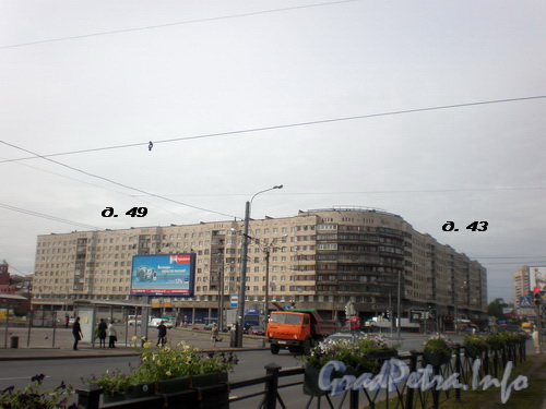 Бухарестская ул., д. 49 / пр. Славы, д. 43. Фото 2008 г.