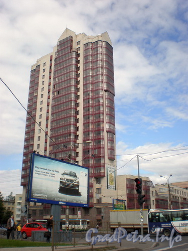 Варшавская ул., д. 57, общий вид здания. Фото 2008 г.