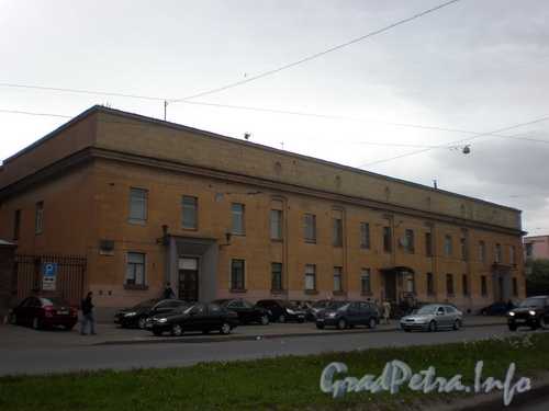 Кантемировская ул., д. 20,  общий вид здания. Фото 2008 г.