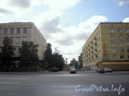 Вид на улицу Красного Текстильщика от Тульской улицы в сторону ул. Моисеенко. Фото 2008 г.