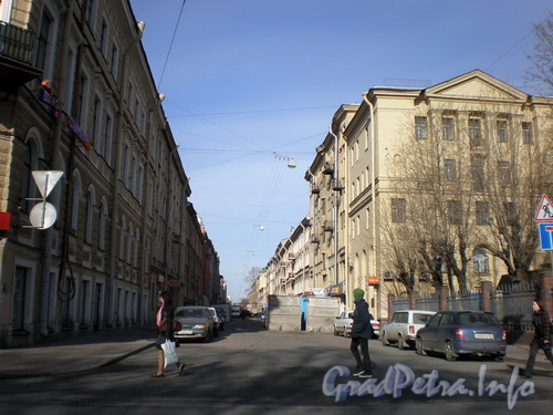 Перспектива 5-ой Красноармейской ул. от Московского пр. в сторону Измайловского пр.. Фото 2008 г.