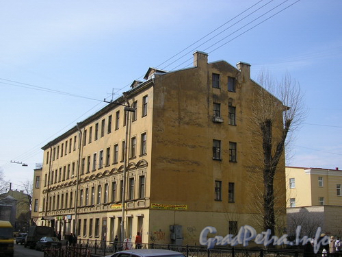 Ул. Мира, д. 2, общий вид здания. Фото 2005 г.