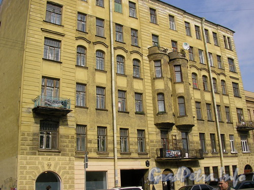 Ул. Мира, д.6, общий вид здания. Фото 2005 г.