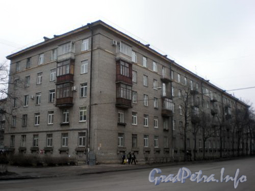 ул. Зайцева, д. 16. Общий вид здания. Фото 2009 г.