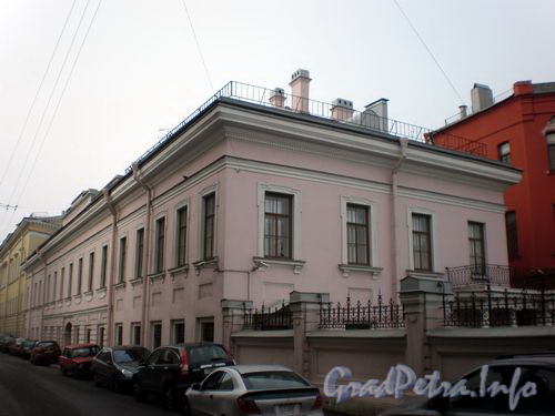 ул. Трефолева, д. 11, общий вид здания. Январь 2009 г.