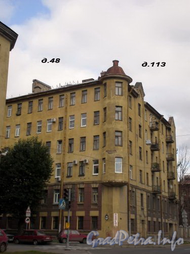 Серпуховская ул., д. 48/наб. Обводного кан., д. 113. Общий вид здания. Сентябрь 2008 г.