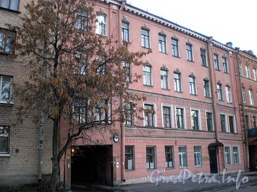 Днепропетровская ул., д. 43. Фасад здания. Октябрь 2008 г.
