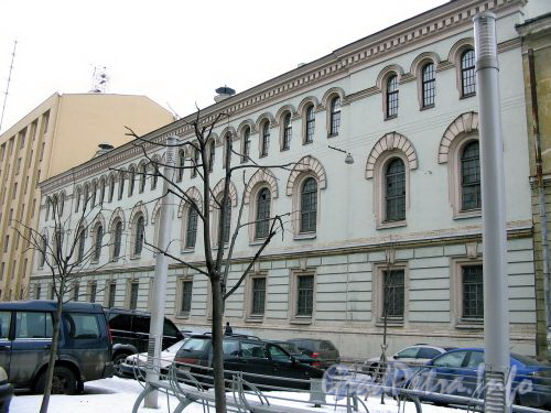 Захарьевская ул., д. 4. Фасад здания. Фото март 2009 г.