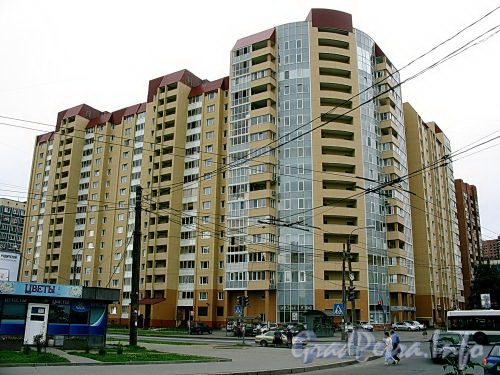 Ул. Сикейроса, д. 11, к. 1. Общий вид здания. Фото июнь 2009 г.