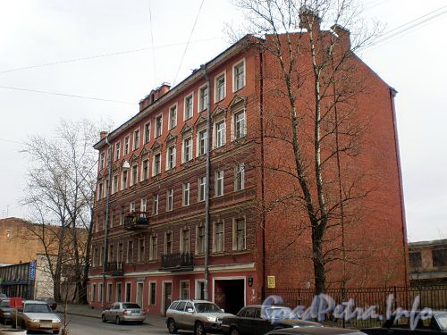 12-я Красноармейская ул., д. 24. Общий вид здания. Фото апрель 2009 г.