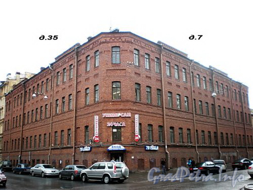 4-я Советская ул., д. 35 / Дегтярная ул., д. 7. Здание табачной фабрики товарищества  «Саатчи и Мангуби». Общий вид здания. Фото август 2009 г.