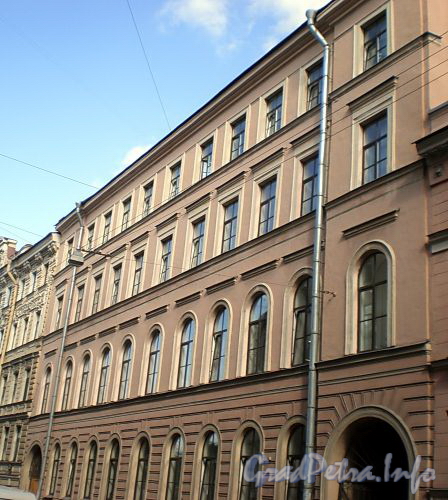 Караванная ул., д. 20.  Особняк Нарышкиной. Фасад здания. Фото август 2009 г.