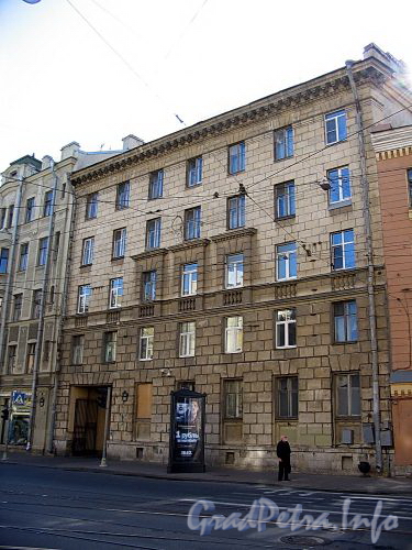 Ул. Куйбышева, д. 31. Фасад здания. Фото август 2009 г.