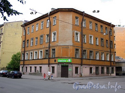 Курляндская ул., д. 7 / пер. Лодыгина, д. 9. Общий вид здания. Фото июль 2009 г.