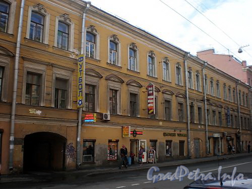 Гороховая ул., д. 41. Доходный дом Дурышкина. Фрагмент фасада здания. Фото август 2009 г.