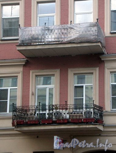 Ул. Декабристов, д. 39. Балконы. Фото ноябрь 2009 г.
