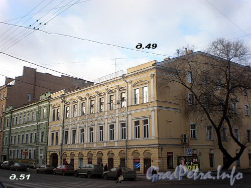 Дома 49 и 51 по улице Декабристов. Фото ноябрь 2009 г.