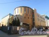 Большая Разночинная улица, дом 25, литера А. Общий вид здания Еврейского культурного центра. Фото 1 мая 2016 года.
