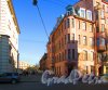 Перспектива  Малой Разночинной улицы от Чкаловского проспекта в сторону Малого проспекта. Фото 1 мая 2016 года.
