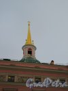 Садовая ул., д. 2. Михайловский (Инженерный) замок. Вид на церковную башню из центрального двора. фото февраль 2018 г