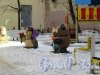 Захарьевская ул., д. 9. Мультяшный двор с выходом на улицу Чайковского. фото март 2018 г.