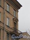 улица Седова, дом 19, литера А. Угловой балкон со стороны улицы Седова. Фото 16 февраля 2020 г.
