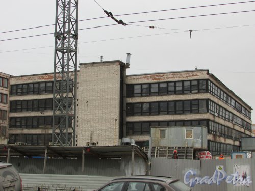 улица Александра Невского, дом 8, литера А. Вид на здание с улицы Александра Невского до строительства здания гостиницы. Фото 2 марта 2019 года.
