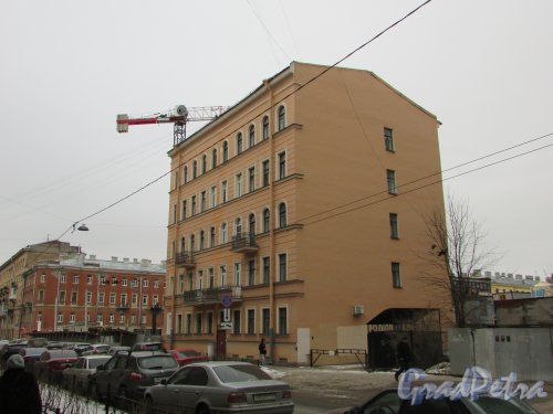 улица Александра Невского, дом 10, литера А. Общий вид фасада здания со стороны Херсонской улицы. Фото 2 марта 2019 года.
