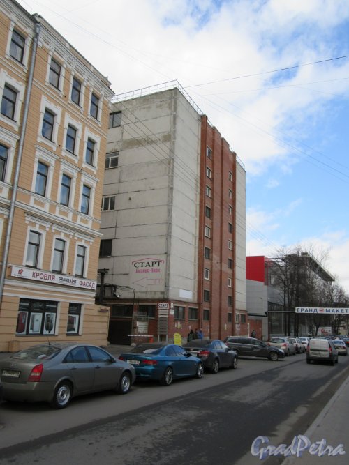 Цветочная ул., д. 23. Бизнес-Центр «Старт». Общий вид здания. фото апрель 2018 г.