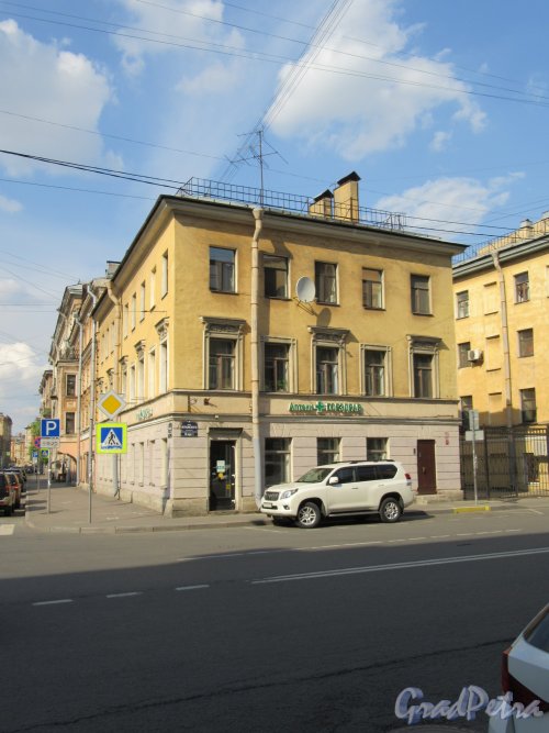Ул. Жуковского, д. 36, корп. 1. Общий вид здания. фото май 2018 г.