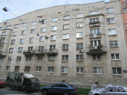 Советская 3-я ул., д. 44-46, Жилой дом, 1972. Общий вид фасада. фото сентябрь 2018 г. 