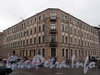 Бобруйская ул., д. 2 / ул. Комиссара Смирнова, д. 5 (правая часть). Общий вид здания. Фото май 2010 г.
