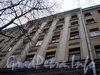 Бобруйская ул., д. 8. Доходный дом В. Н. Крестина. Фрагмент фасада здания. Фото декабрь 2009 г.