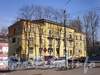 Елецкая ул., д. 13 / Костромской пр., д. 30. Фасад по улице. Фото апрель 2010 г.