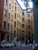 Астраханская ул., д. 19 / Саратовская ул., д. 20. Вид со двора. Фото август 2004 г.