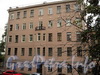 Астраханская ул., д. 26. Фасад здания. Фото август 2010 г.