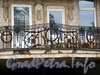 Гангутская ул., д. 16. Решетка балкона. Фото сентябрь 2010 г.