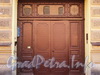 Ул. Радищева, д. 26. Лестница № 1. Входная дверь. Фото июль 2010 г.