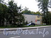 Вязовая ул., д. 4. Одно из зданий комплекса гребного клуба «Знамя». Фото сентябрь 2010 г.