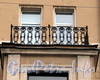 Гагаринская ул., д. 28. Решетка балкона эркера. Фото сентябрь 2010 г.