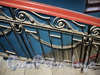 Ул. Писарева, д. 10. Фрагмент ограждения лестницы. Фото апрель 2011 г.