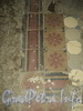 Ул. Блохина, д. 11. Напольная керамическая плитка в парадной дома. Фото апрель 2011 г.