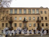 Ул. Блохина, д. 16. Фасад здания. Фото апрель 2011 г.