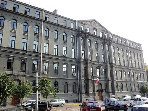 Захарьевская ул., д. 19. Фасад здания. Фото июль 2010 г.