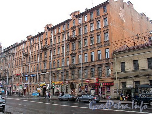 Кирочная ул., д. 17. Доходный дом А.Г. Щербатова. Общий вид. Фото сентябрь 2010 г.